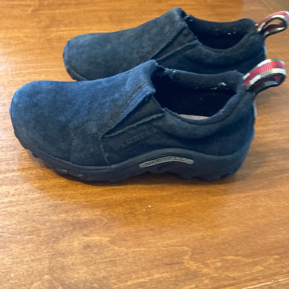 Merrell Jungle Moc kids black suede slip-on shoes. Size 10US/28 EU